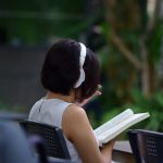 Rakkaus ruudun takana: Hulluudet joita tapahtuu näytön välityksellä suhteissa