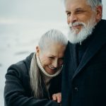 Ikäeroiset suhteet verkossa: Miten asettaa rajoja