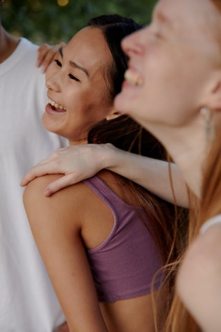 Ihmissuhteet näytön takaa