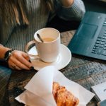 10 syytä miksi digitaalinen romanssi on täydellinen niille jotka rakastavat chattailua