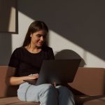 Introvertit anonyymeissä videohuoneissa